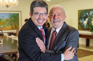 Randolfe Rodrigues e Lula (Foto: Reprodução/instagram)