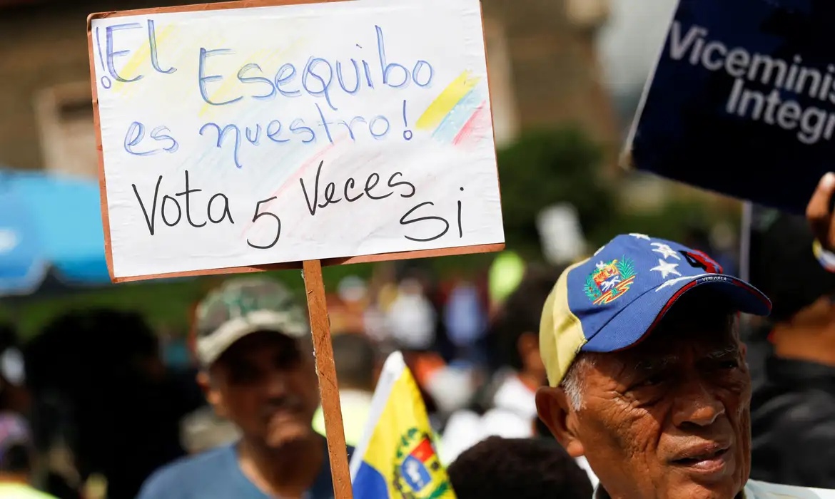 Venezuela esta fazendo consulta pública sobre o território do país vizinho