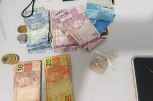 Dinheiro apreendido pela Polícia Militar (Foto: Divulgação/PM)