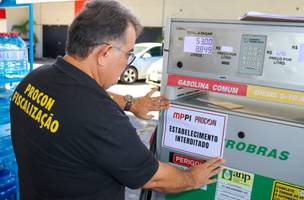Operação interdita três posto de combustíveis em Teresina (Foto: Ascom)