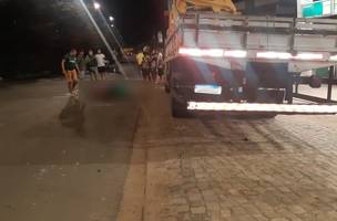 Motociclista de 26 morre após bater na traseira de caminhão estacionado na BR-316 (Foto: Divulgação/PRF)