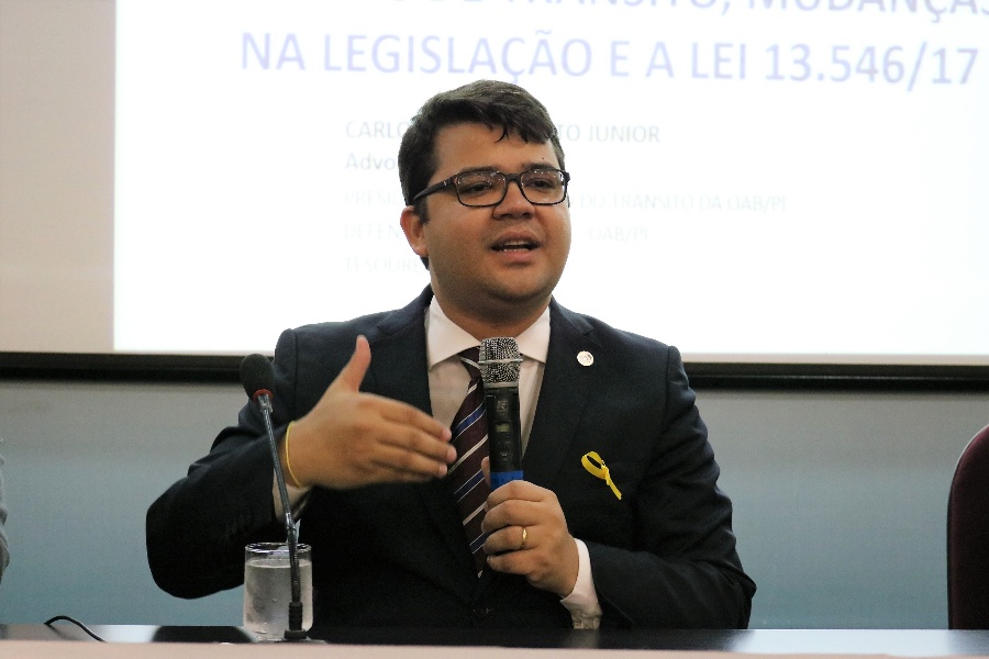 Presidente da OAB-PI, Chico Lucas