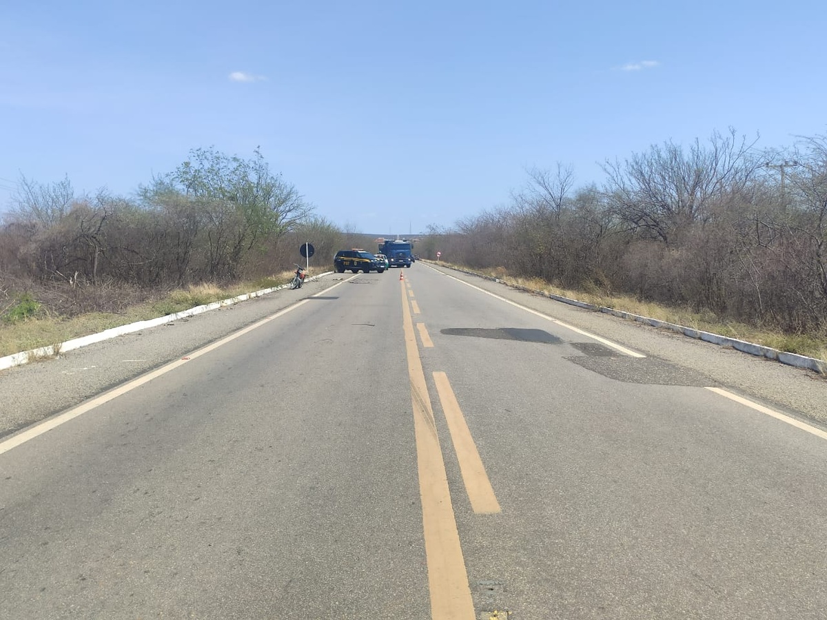 Homem morre ao ser atropelado em rodovia de Jacobina do Piauí