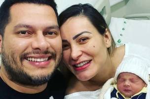 Andressa Urach é internada e marido acusa ex-A Fazenda de oferecer filho como sacrifício (Foto: Reprodução/redes sociais)