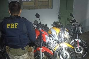 As motocicletas recuperadas foram devolvidas aos donos de direito (Foto: Reprodução)