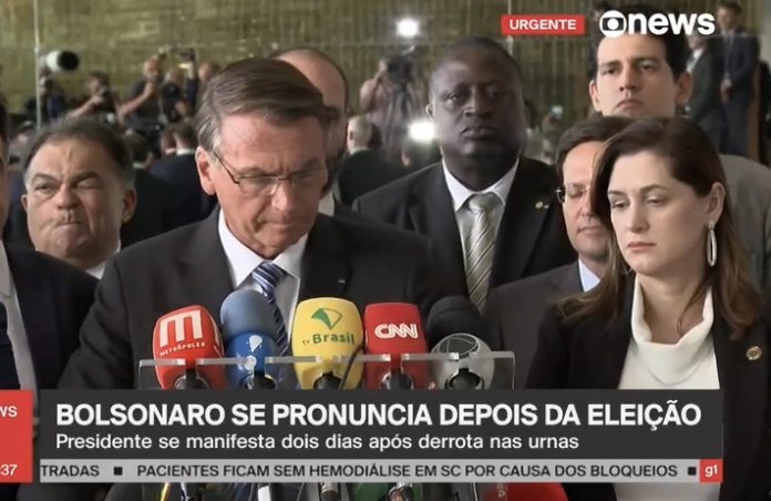 Bolsonaro faz primeiro discurso depois da derrota