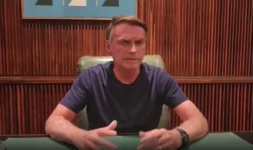 Bolsonaro grava vídeo