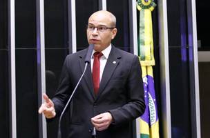 Comissão aprova aumento de pena para quem fotografar cenas de nudez ou sexo sem consentimento (Foto: Marina Ramos/ Câmara dos Deputados)
