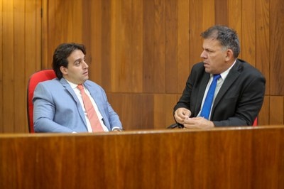 Deputados Flávio Júnior e Coronel Carlos Augusto