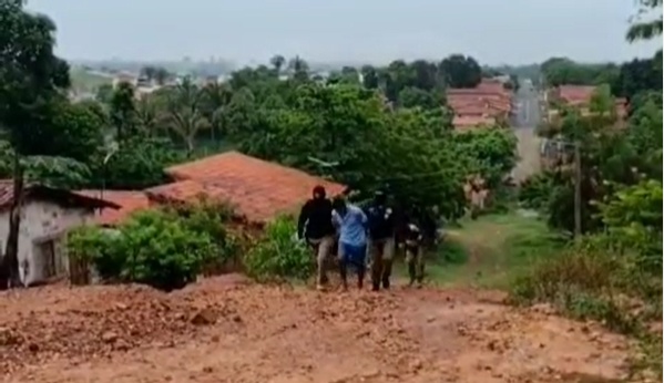 Homem preso na Pedra Mole