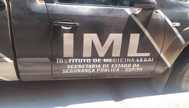 IML removeu o corpo da vítima