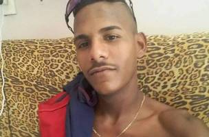 Jovem é morto dentro de bar na zona Norte (Foto: Reprodução)