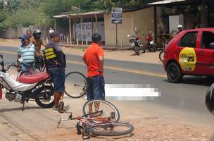 Mulher morre ao ter cabeça esmagada em acidente com caminhão (Foto: Reprodução Internet)