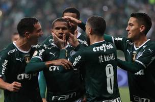 O jogador Wesley, da SE Palmeiras, comemora seu gol contra a equipe do Botafogo FR, durante partida válida pela décima rodada, do Campeonato Brasileiro, Série A, na arena Allianz Parque (Foto: Cesar Greco)
