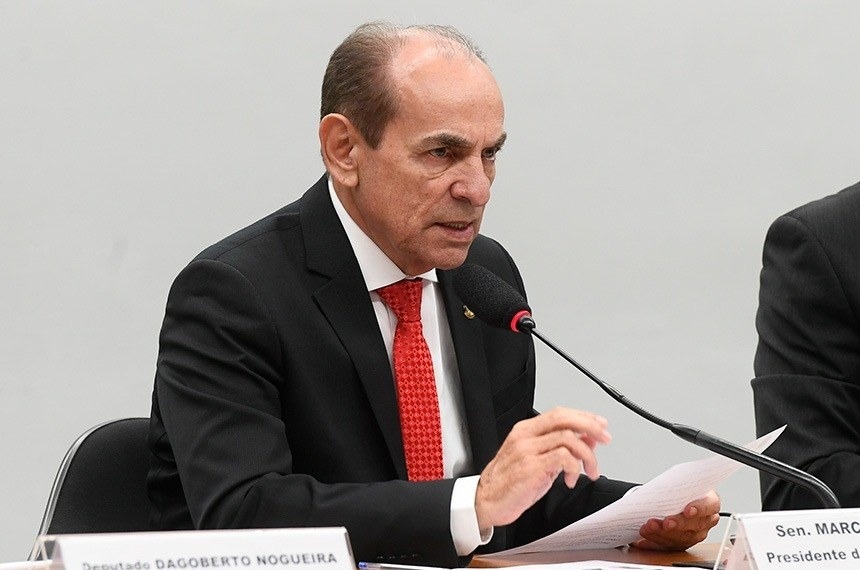 O senador Marcelo Castro, do MDB do Piauí, é o relator geral da proposta de orçamento para 2023