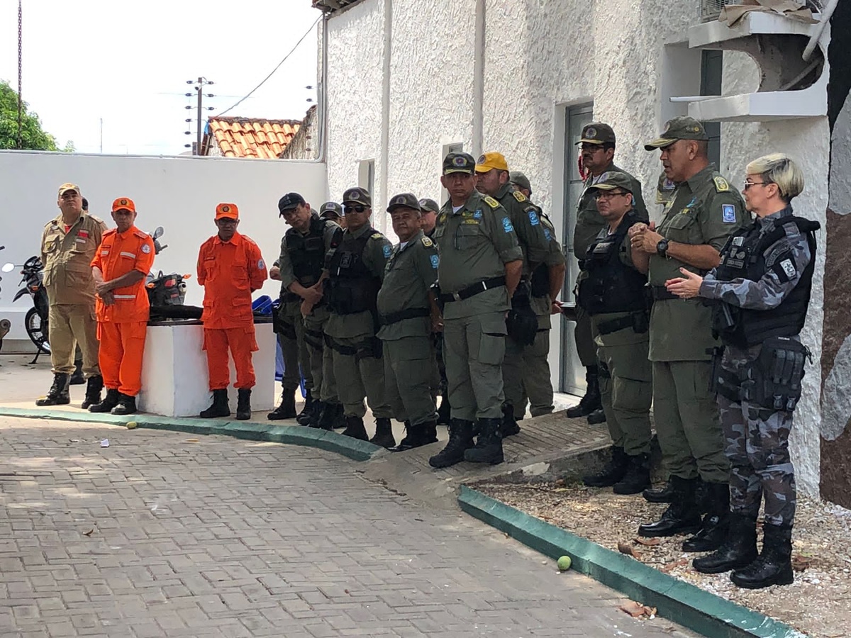 Policiais reforçam segurança durante Enem no Piauí