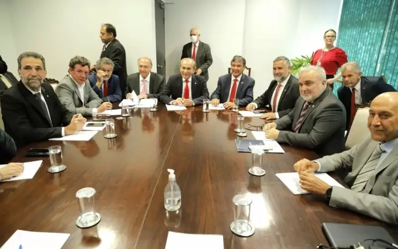 Wellington Dias e Alckmin discutem mantimento do Auxílio Brasil de R$600