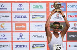 Fábio de Jesus, pelo Brasil, fica em 4º lugar na São Silvestre (Foto: Agência Brasil)