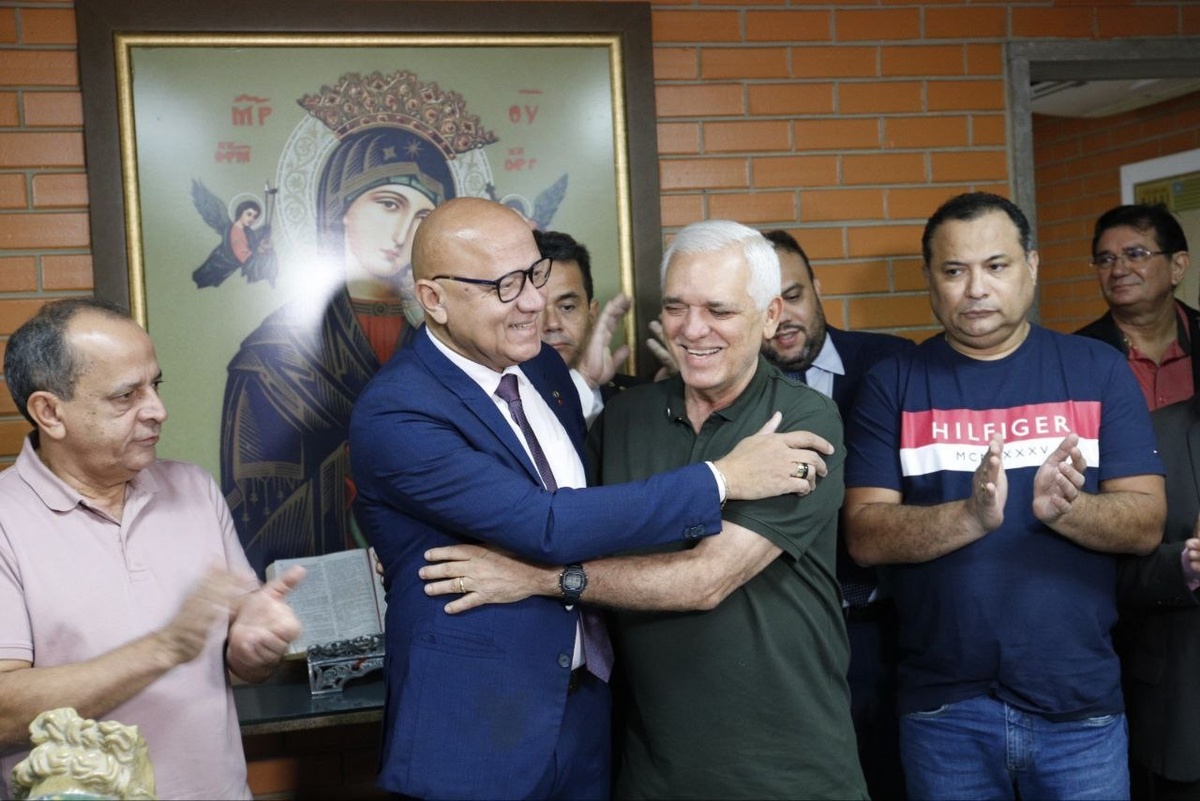 Franzé Silva e Themístocles