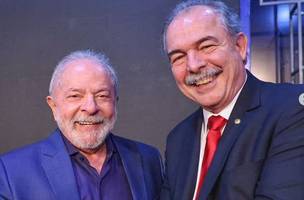 Lula e Aloísio Mercadante (Foto: Reprodução/Instagram)