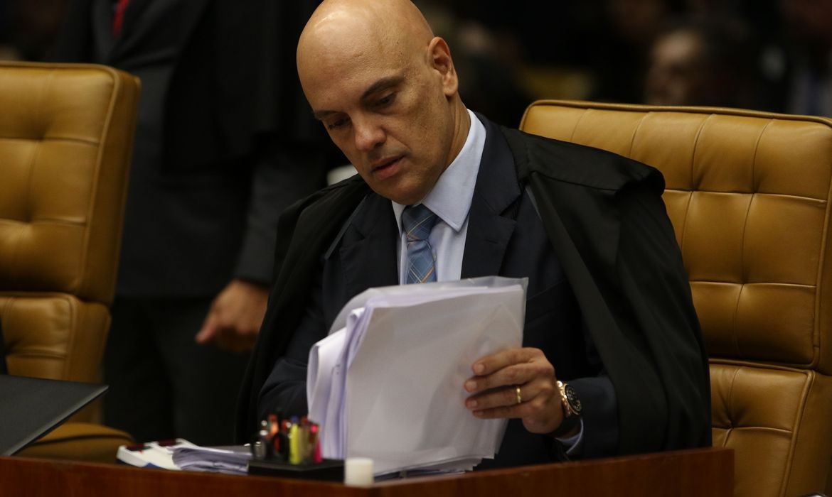 Maioria do STF mantém decisão que rejeita ação de Bolsonaro contra Alexandre de Moraes