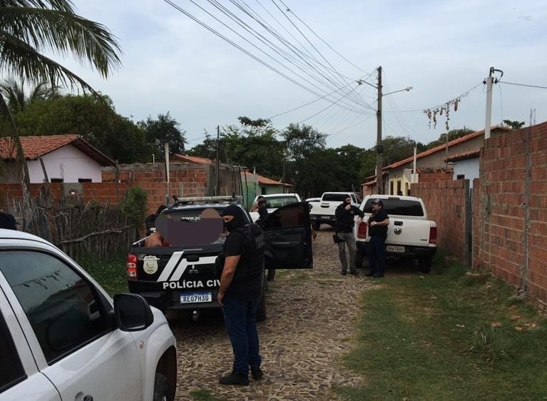 Operação da Polícia Civil em Parnaíba prende quatro pessoas em flagrante