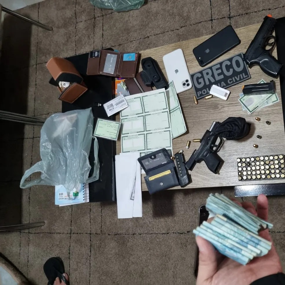 Polícia deflagra operação e cumpre mandados contra fraude e lavagem de dinheiro