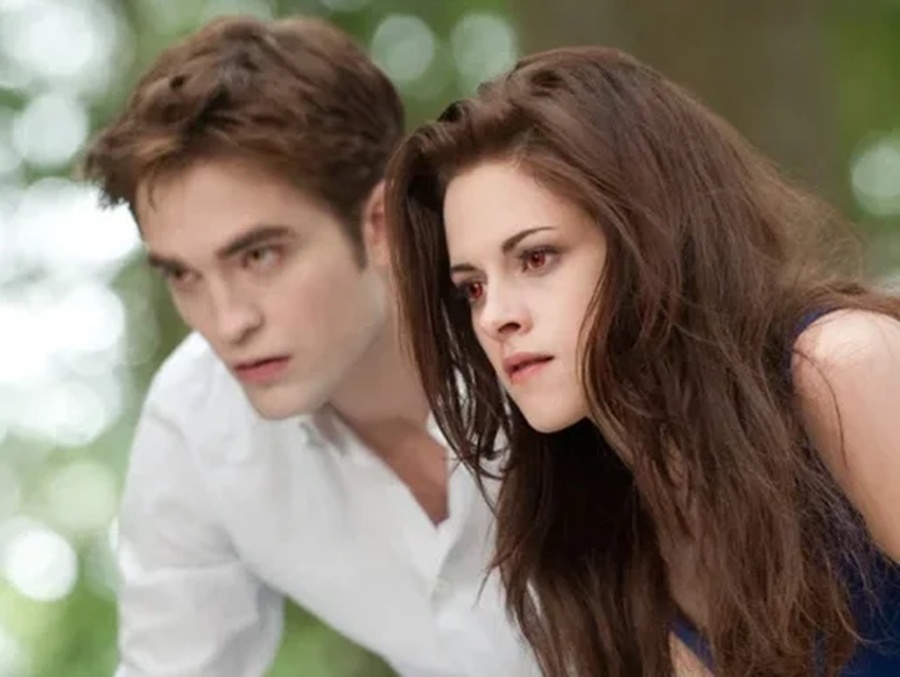 Quem também está de volta às telas é “A Saga Crepúsculo: Amanhecer - Parte 1"