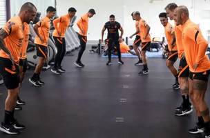 Treino na academia do CT Joaquim Grava (Foto: Divulgação)