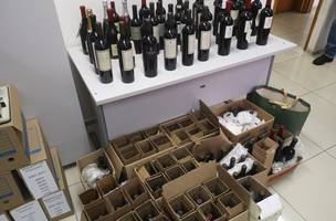 Vinhos falsificados são apreendidos no Piauí (Foto: Divulgação)