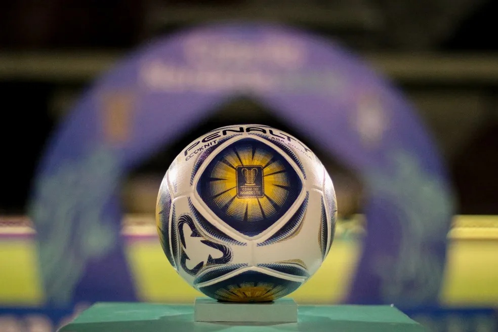 Bola da Copa do Nordeste 2023