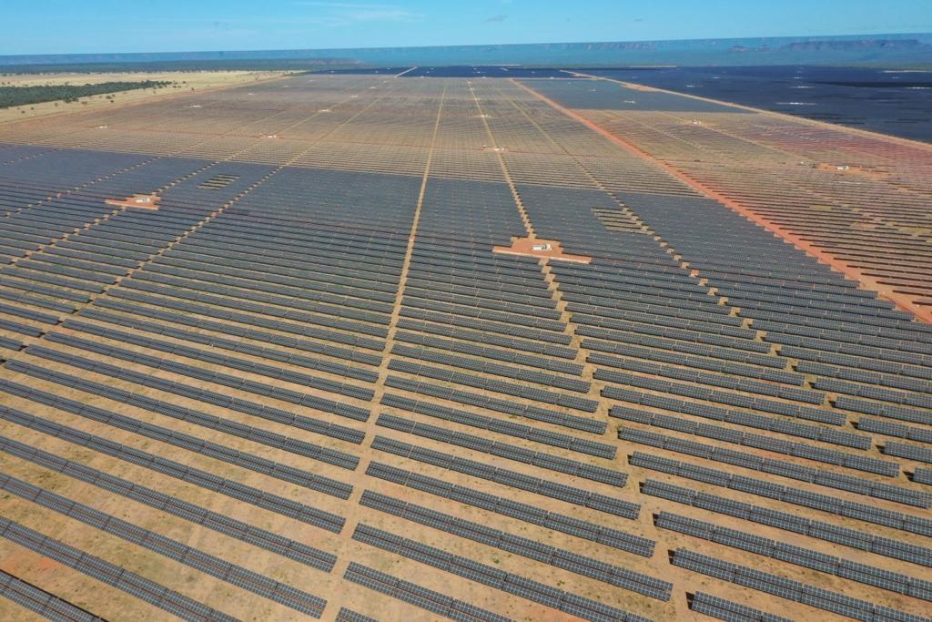 Com a nova seção de 256 MW, o complexo solar alcançou capacidade instalada total de 864 MW