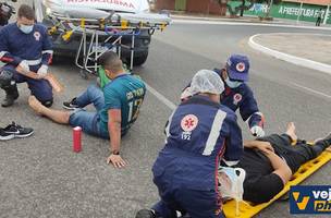 Duas pessoas ficam feridas em acidente com moto e caminhão em Parnaíba (Foto: Reprodução/redes sociais)