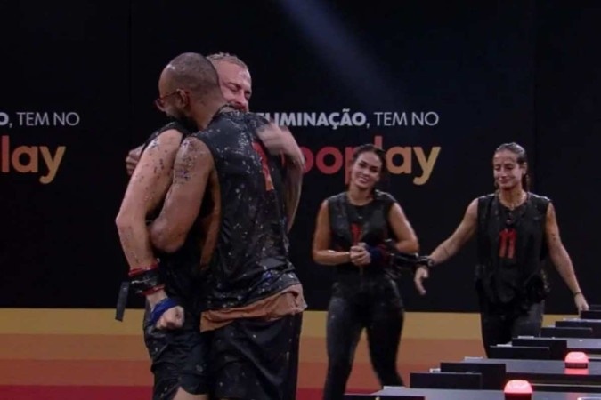 Fred e Ricardo vencem prova de imunidade