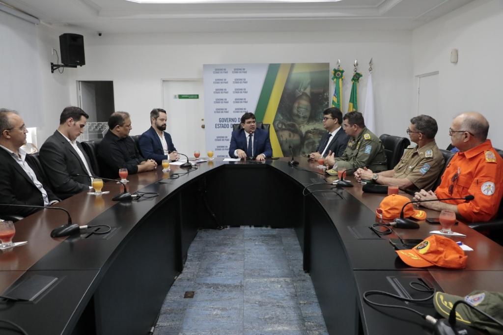 Governador realiza primeira reunião com as forças de segurança do Estado