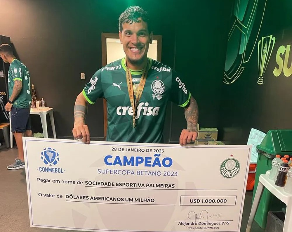 Ministro recebe da Fifa a confirmação: Palmeiras é campeão mundial