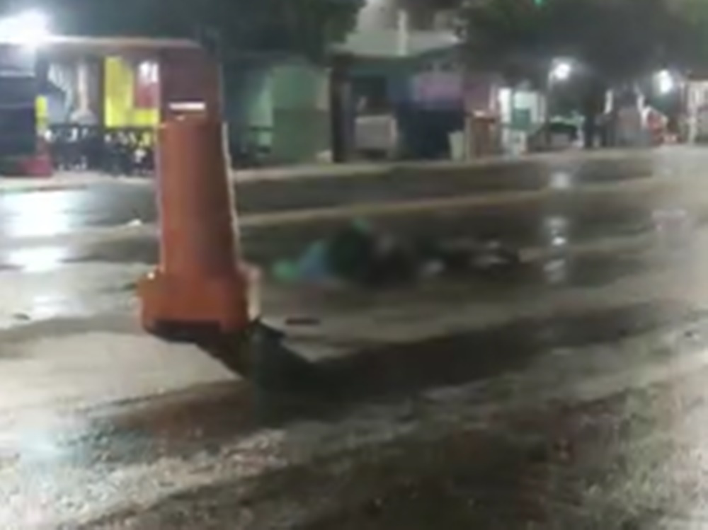 Idoso foi colhido por três veículos