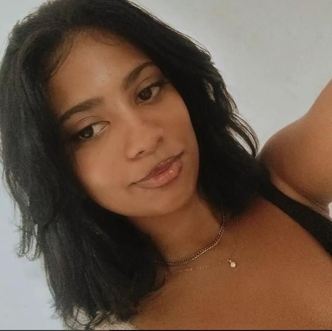 Janaina Bezerra da Silva foi encontrada por um funcionário da universidade.