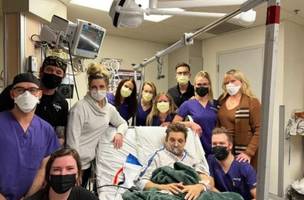 Jeremy Renner, internado, comemora o aniversário (Foto: Reprodução/redes sociais)