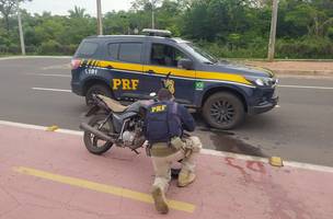 Motociclista é preso na Avenida Cajuína (Foto: Divulgação)