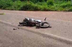 Motociclista morre ao ser atropelada por Hilux na PI-113 (Foto: Foto divulgação)