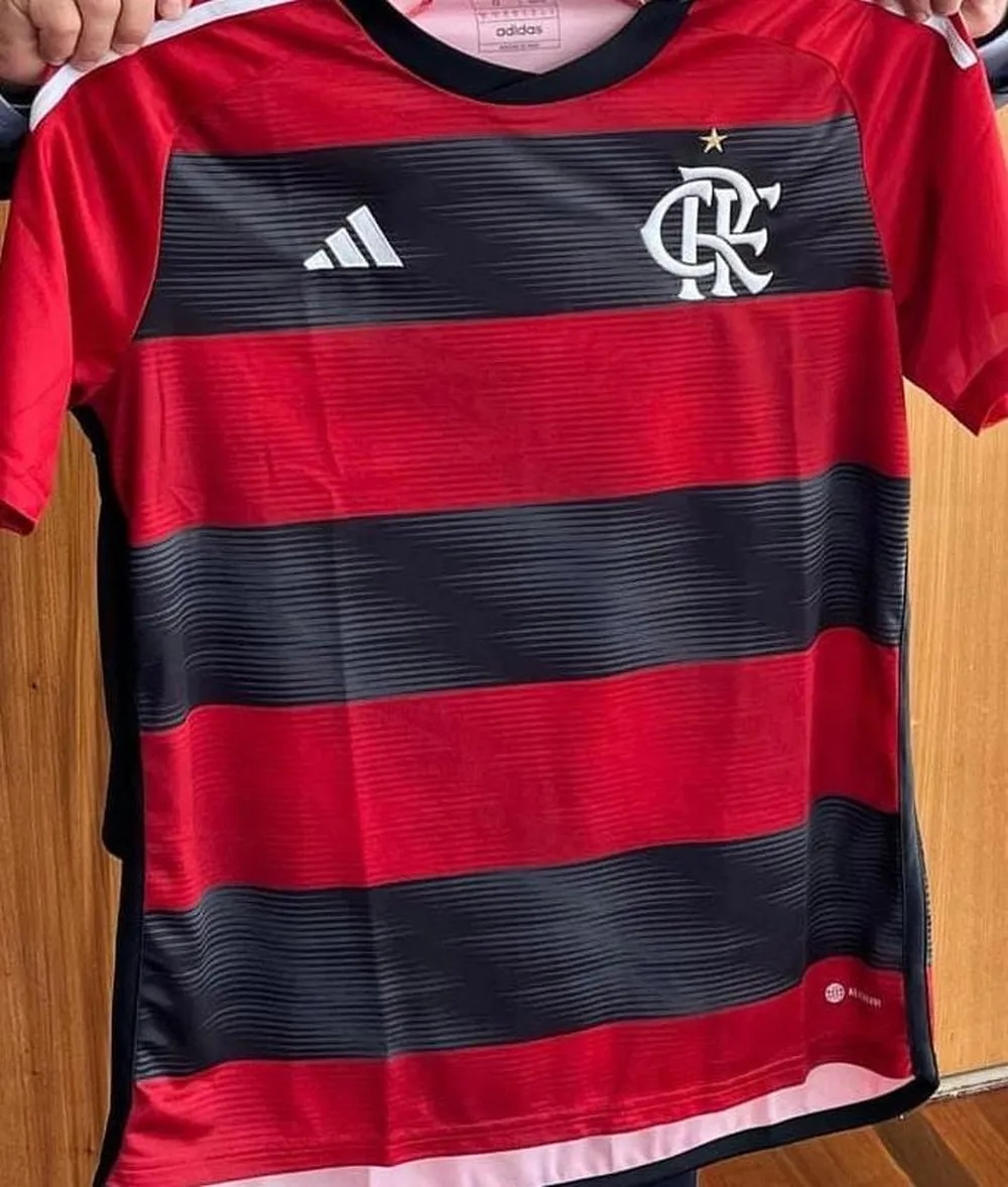 O novo manto foi lançado oficialmente nesta quinta-feira (26)