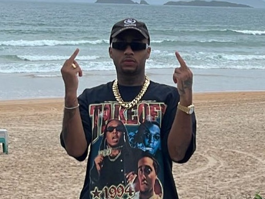 Orochi afirmou que a arma pertence a um de seus seguranças