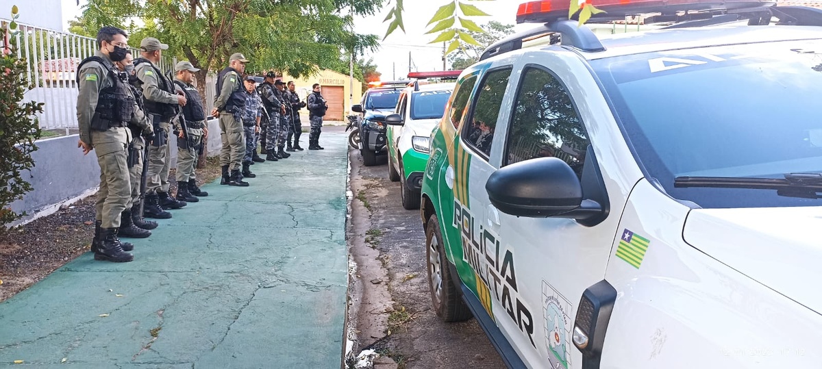 Polícia Militar estoura boca de fumo no litoral