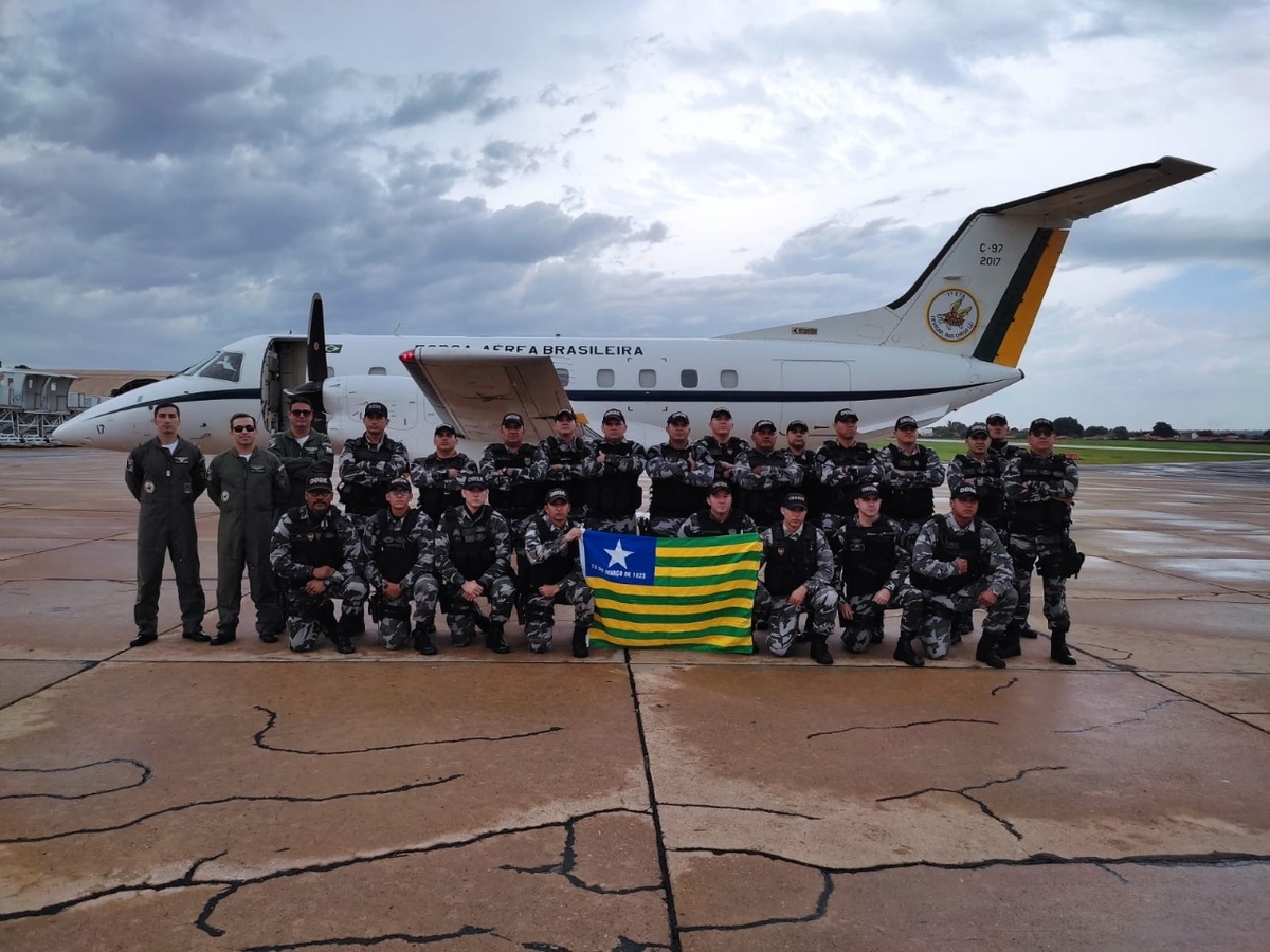 Policiais piauiense rumo a Brasília para ação contra atos terroristas