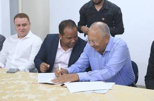 Prefeito regulamenta leis que beneficiam pessoas com Transtorno do Espectro Autista e Síndrome de Down (Foto: Foto divulgação)