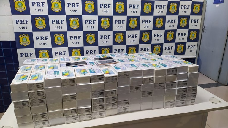 PRF apreende celulares sem nota fiscal no valor de R$ 57 mil reais