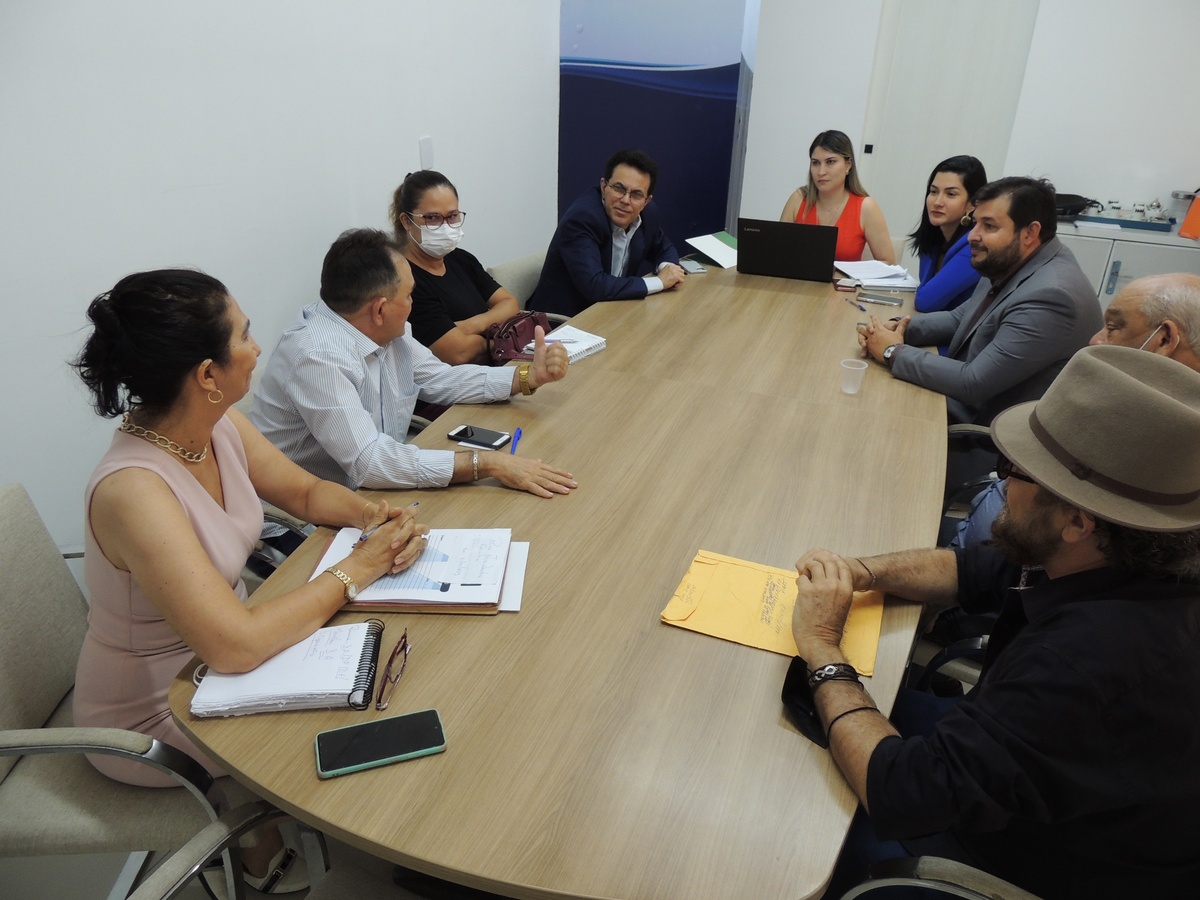 Santana assume Agespisa e advogado é eleito para cargo privativo de engenheiro