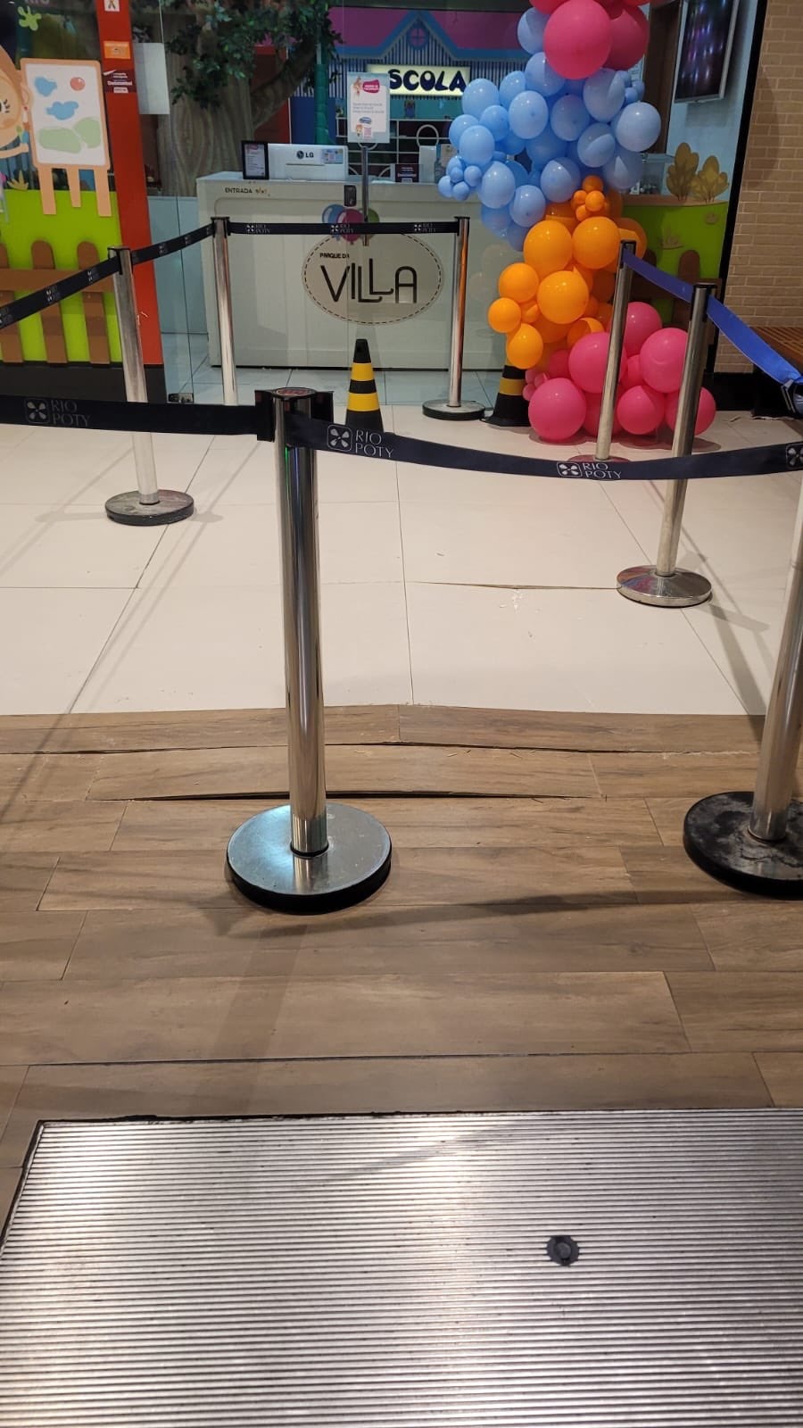 Shopping diz que não há comprometimento do funcionamento normal do local