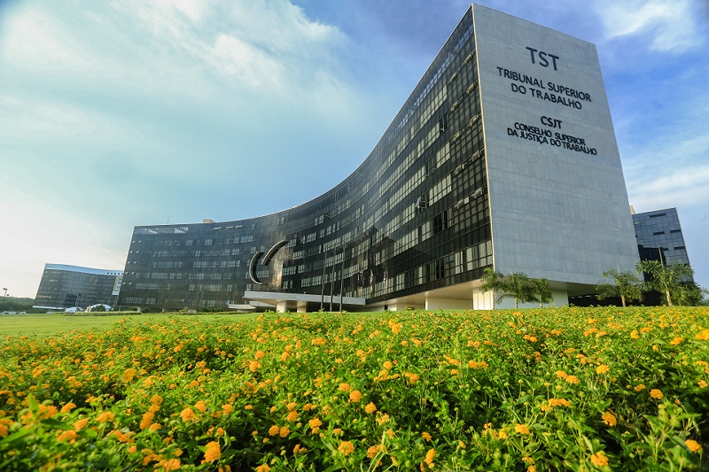tst